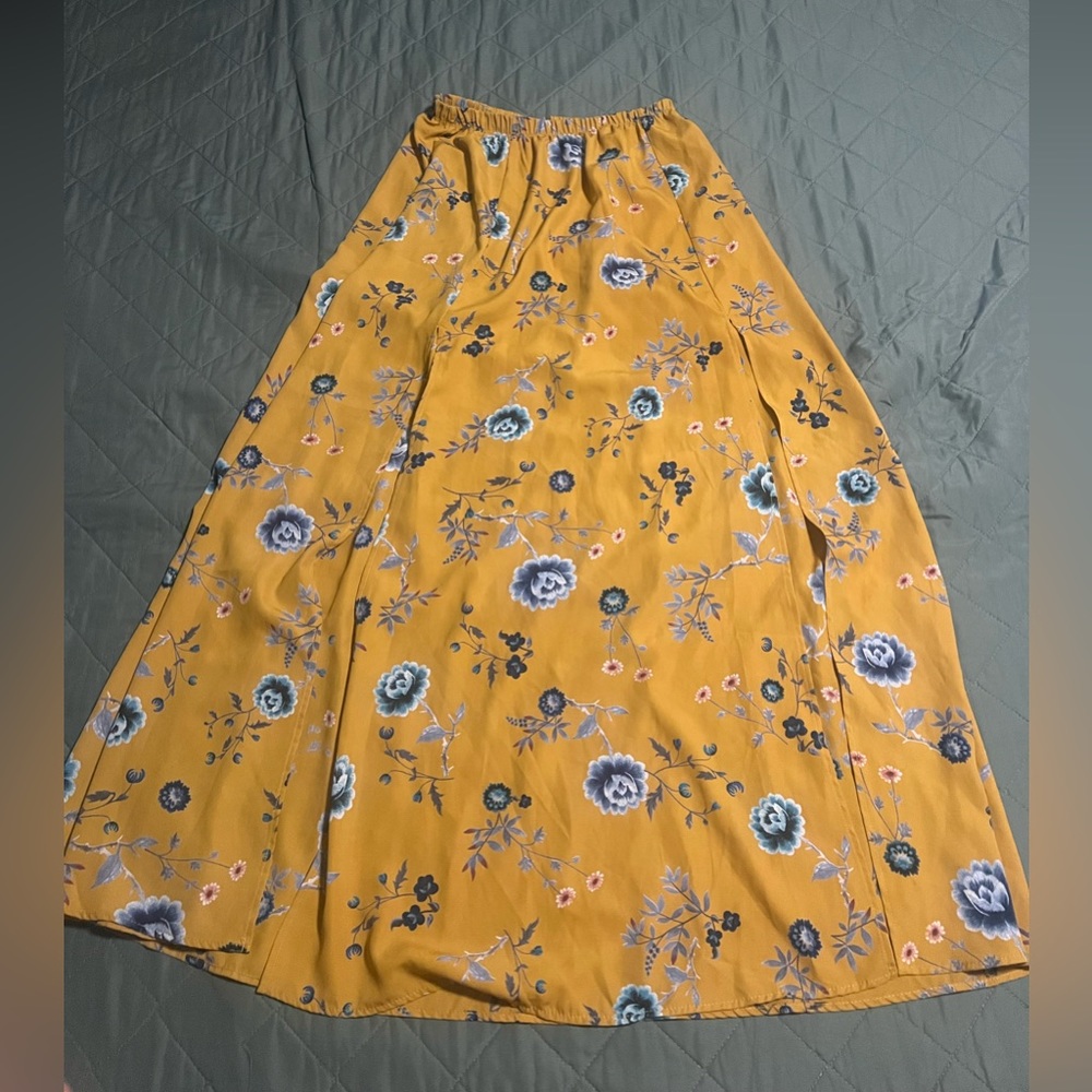 Maxi skirt